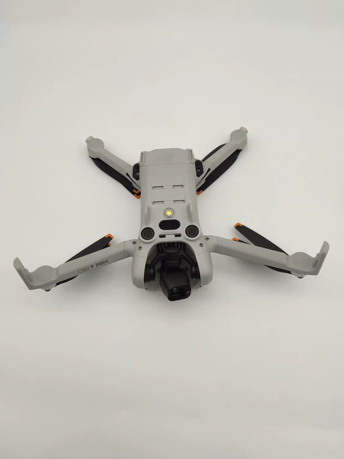 DJI Mini4pro with Screen, Extended Battery Fly More Combo with DJI Care Refresh
