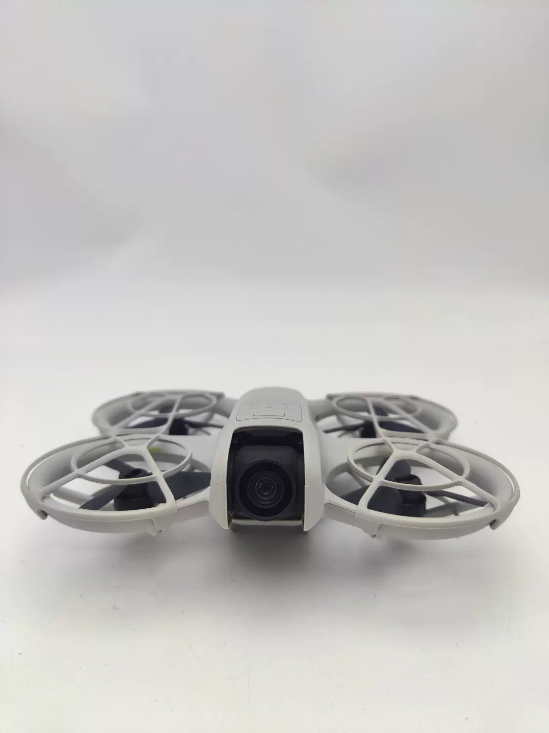 99% New (Mint) DJI neo Fly More Combo with DJI Care Refresh