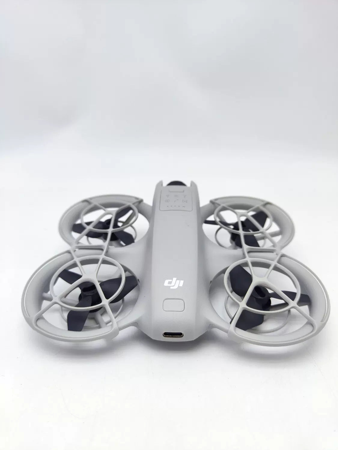 Near-New DJI neo Fly More Combo with 2-Year DJI Care Refresh