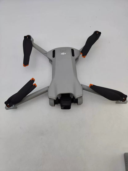 95% New (Like New) DJI mini3 Fly More Combo