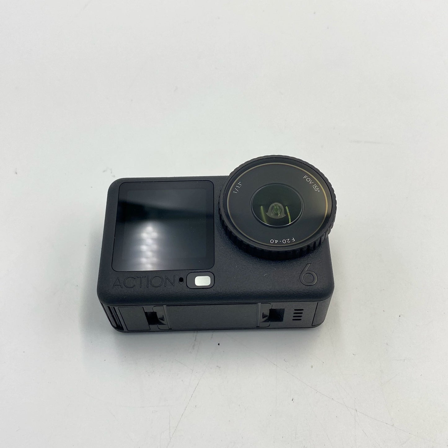 DJI Osmo Action 6 Standard Kit - Like New (99%)