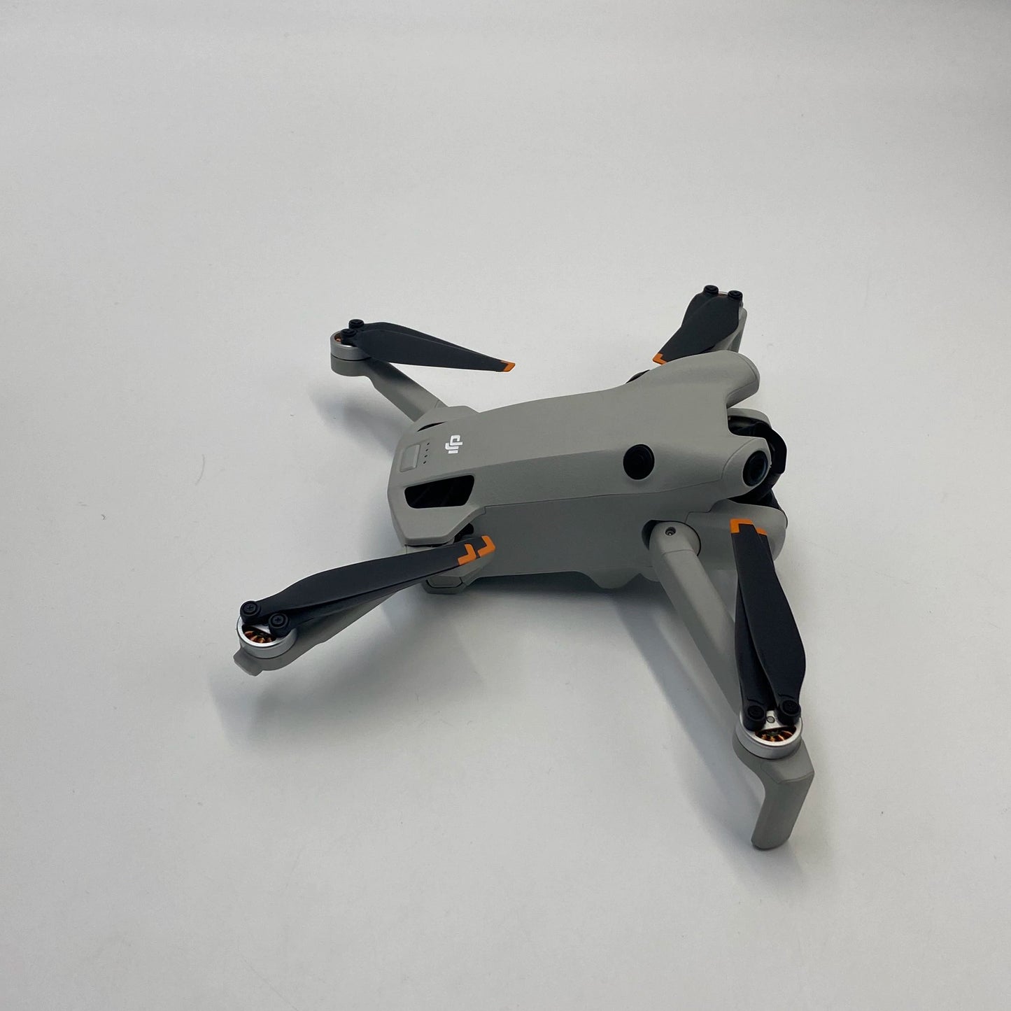 DJI Mini 4 Pro with Screen Remote Fly More Combo and Care Refresh - Excellent (95% New)