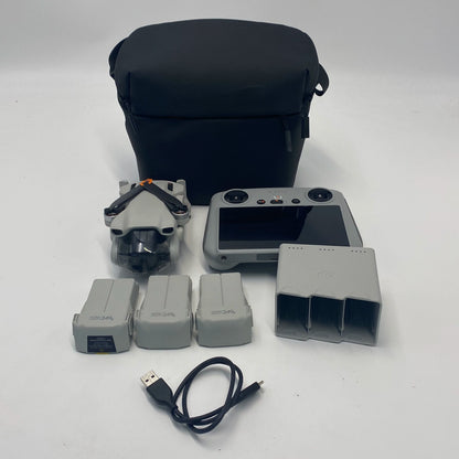 DJI Mini 3 with Screen Remote Fly More Combo - Excellent (95% New)
