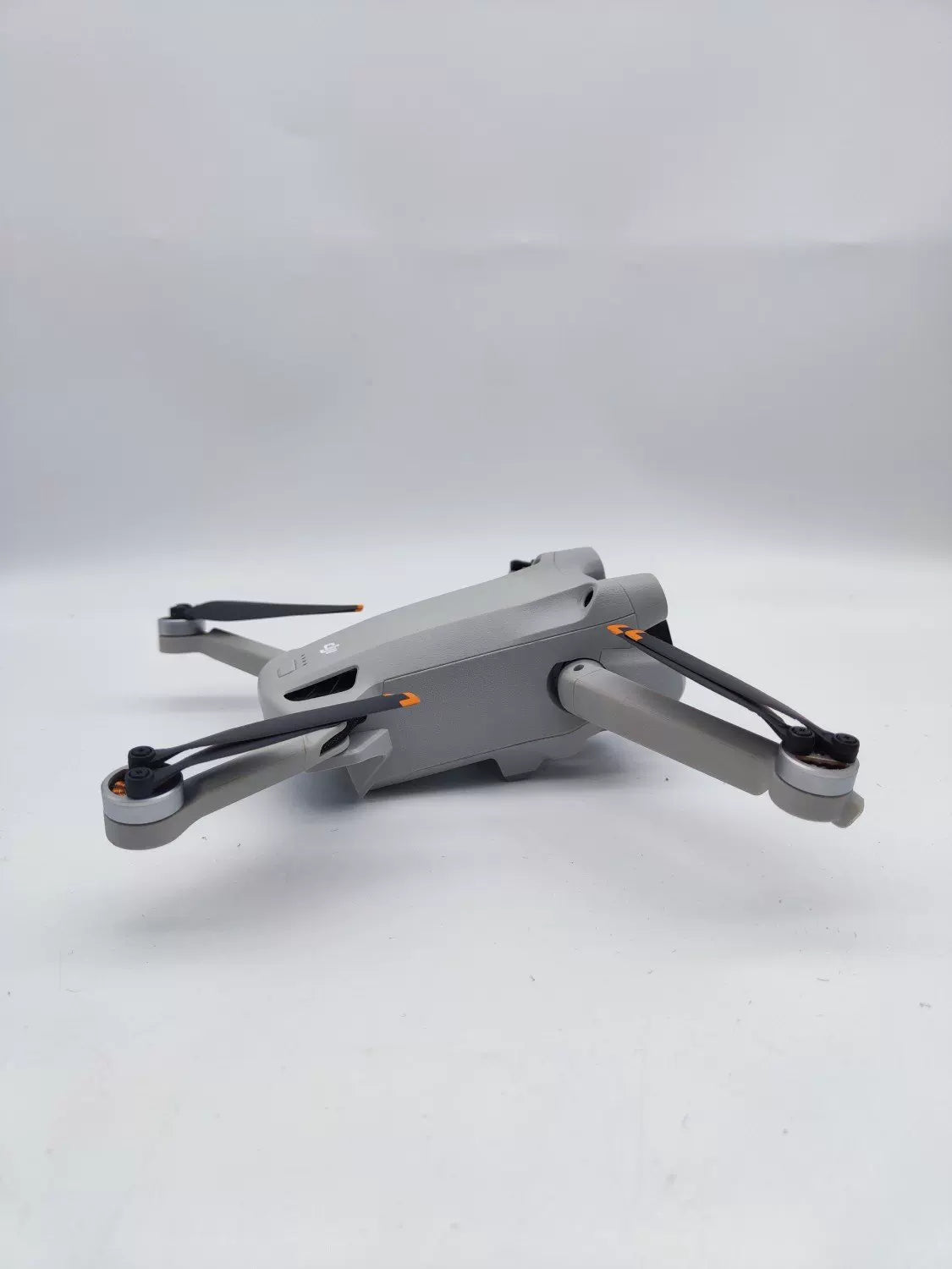 99% New (Mint) DJI Mini3pro with Screen, Extended Battery Fly More Combo with DJI Care Refresh