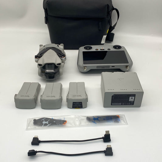 DJI Mini 3 with Screen Remote Fly More Combo - Excellent (95% New)