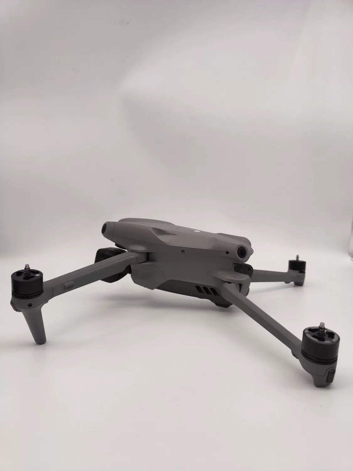 99% New (Mint) DJI air3 Fly More Combo