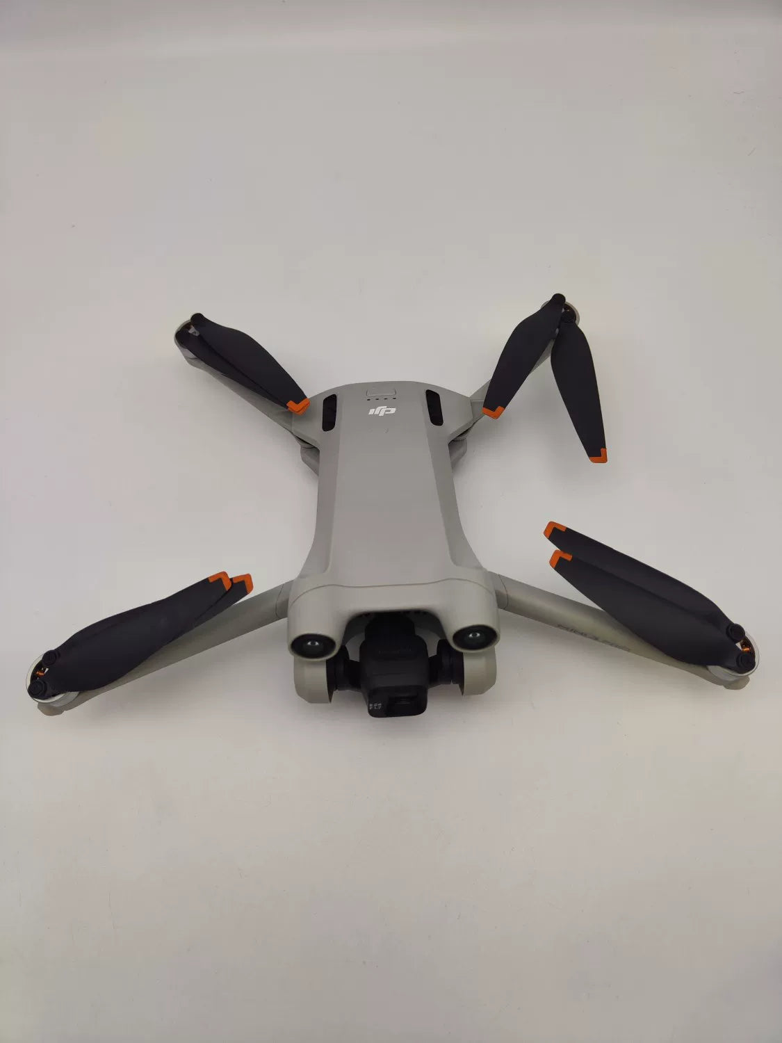 99% New (Mint) DJI mini3pro Extended Battery Fly More Combo