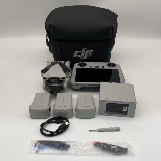 DJI Mini 3 with Screen Remote Fly More Combo - Excellent (95% New)