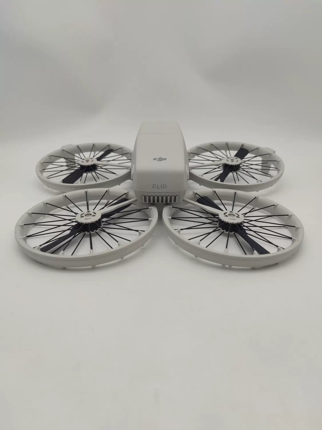 99% New (Mint) DJI flip Standard Combo