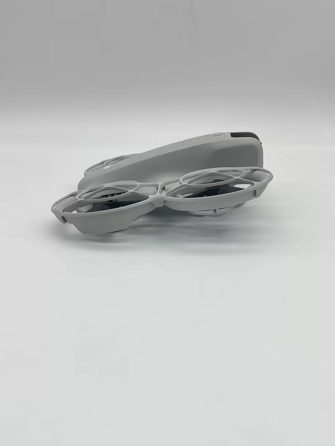 99% New (Mint) DJI Neo Fly More Combo (3 Batteries)