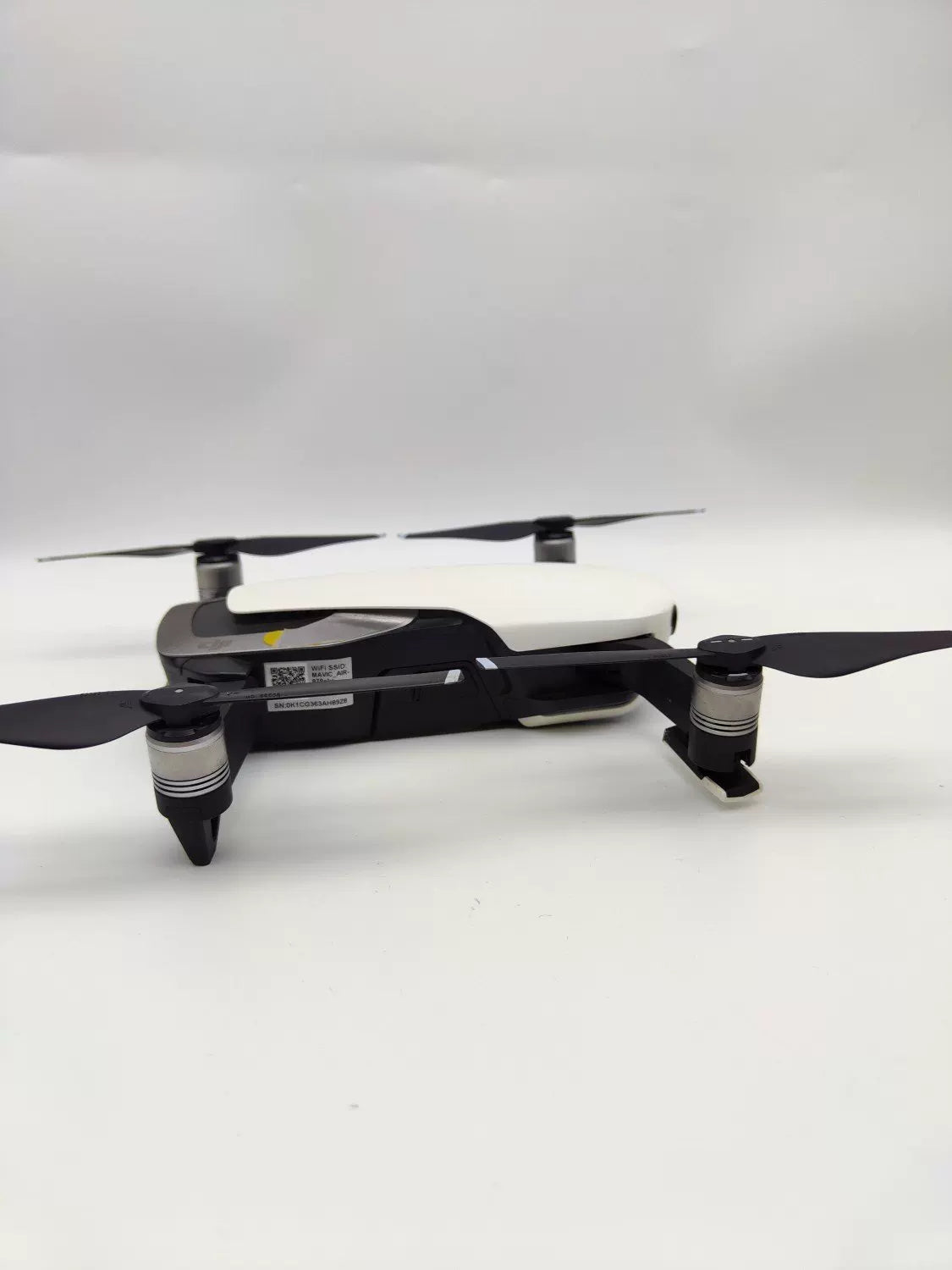 95% New (Like New) DJI Air 1 Fly More Combo