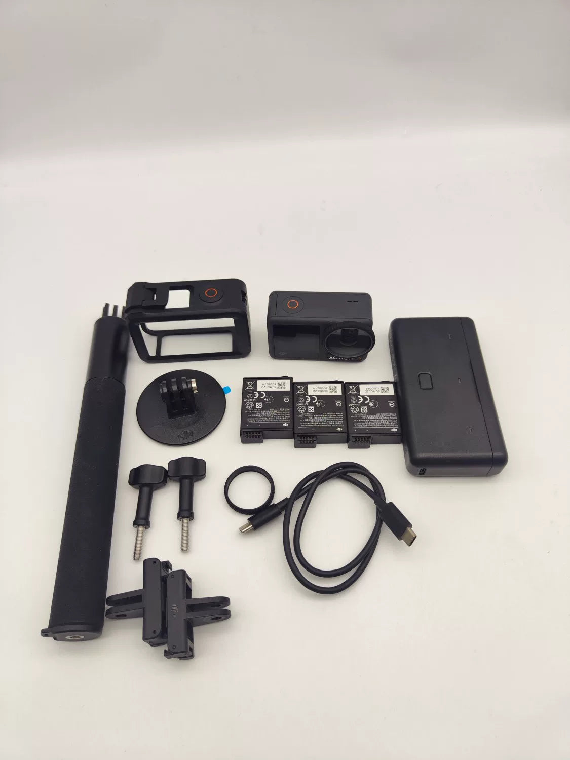 95% New (Like New) DJI action3 All-in-1 Combo