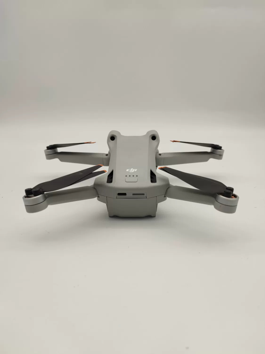 95% New (Like New) DJI Mini 3 Pro with Screen, Extended Battery Combo