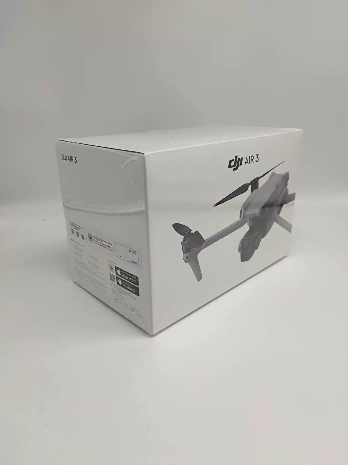Brand New DJI Air 3 with Screen Fly More 2-Year DJI Care Refresh