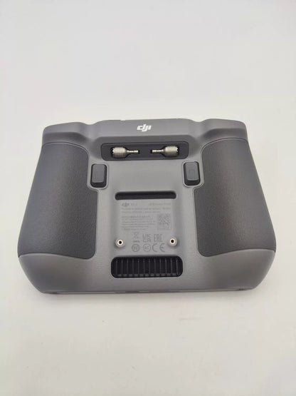 99% New (Mint) DJI air3 with Screen Fly More Combo with 2-Year DJI Care Refresh