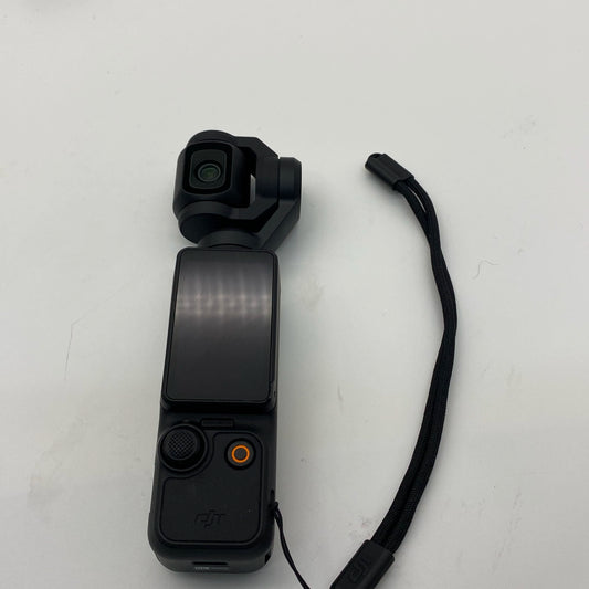 DJI Osmo Pocket 3 with Care Refresh - Excellent (95% New)