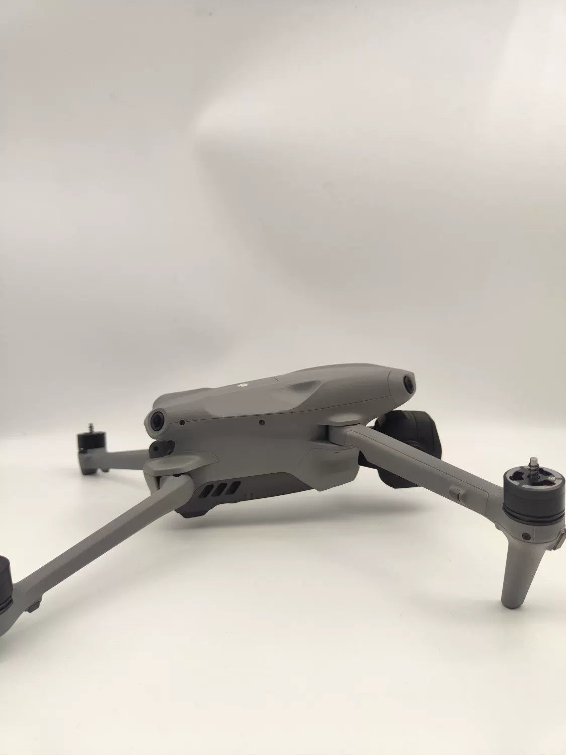 99% New (Mint) DJI air3s with Screen Enhanced Video Transmission Fly More Combo with DJI Care Refresh