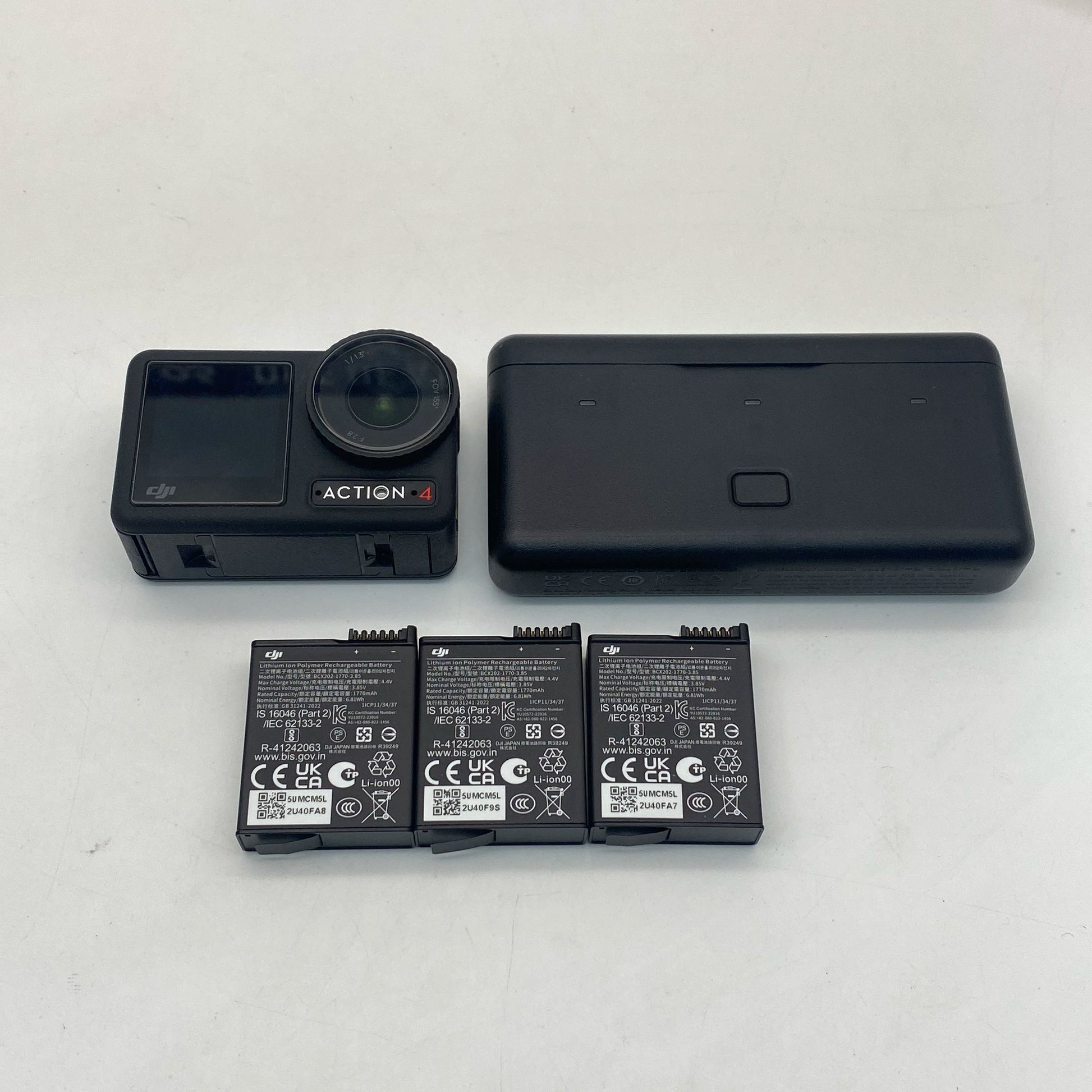 DJI Osmo Action 4 Ultimate Combo - Excellent (95% New)