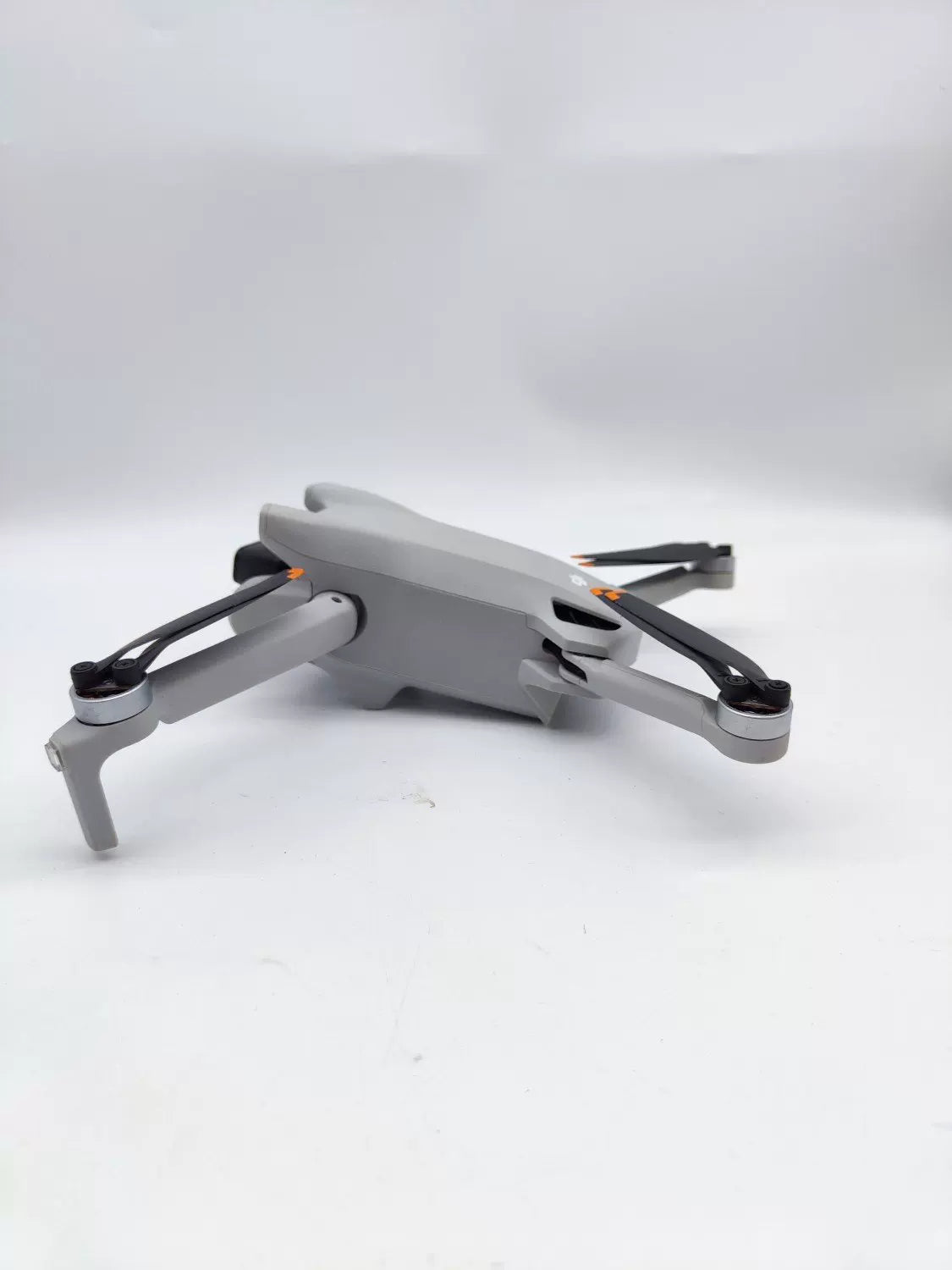 DJI Mini3 with Screen Fly More Combo