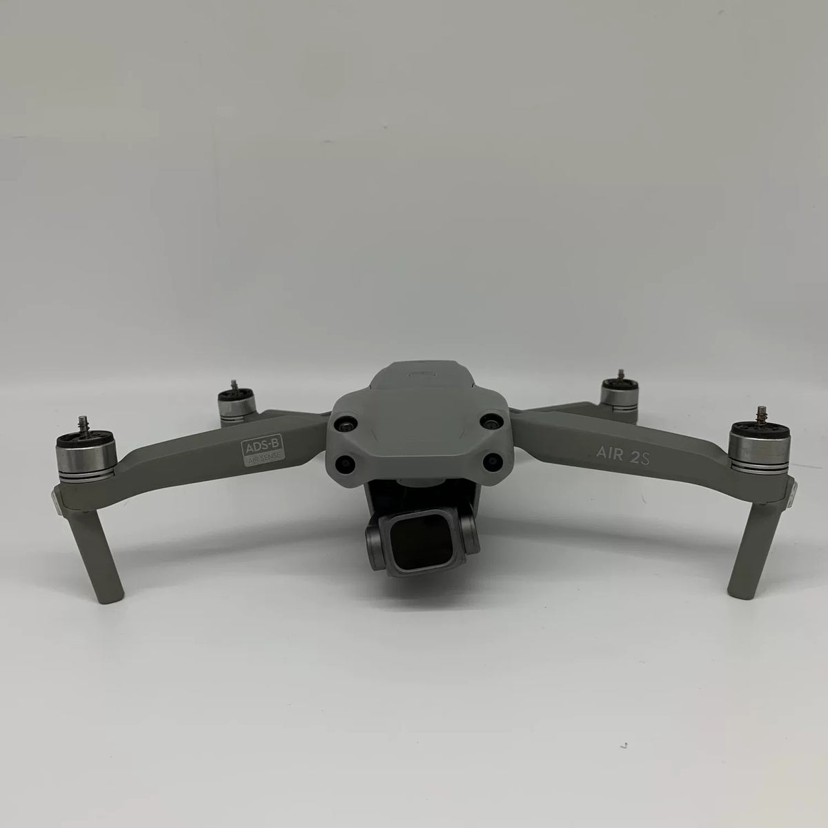 90% New (Excellent) DJI air2s Fly More Combo