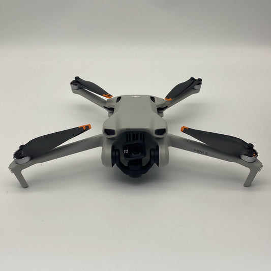 DJI Mini 3 with Screen Remote Long Range Kit - Excellent (95% New)