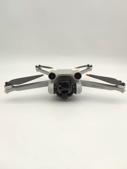 DJI Mini 3 pro with Screen Fly More Combo