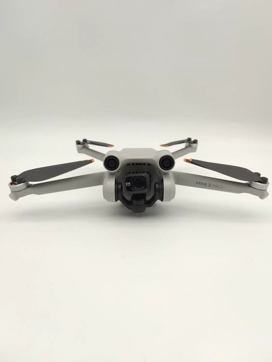 DJI Mini 3 pro with Screen Fly More Combo