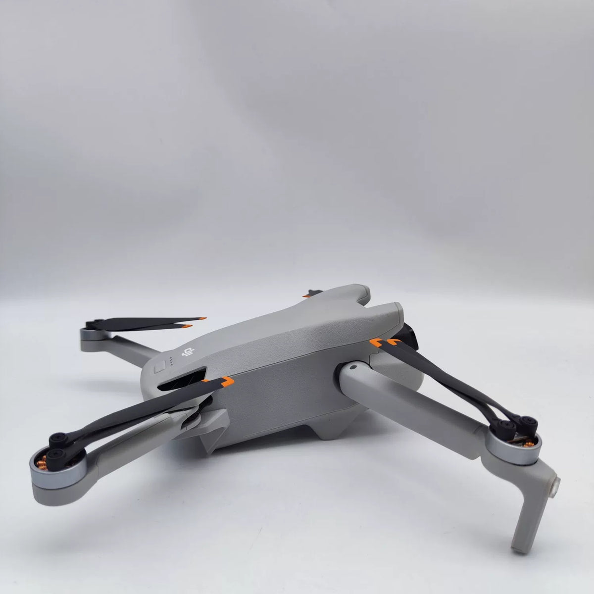 99% New (Mint) DJI Mini 3 with Screen Fly More Combo with DJI Care Refresh