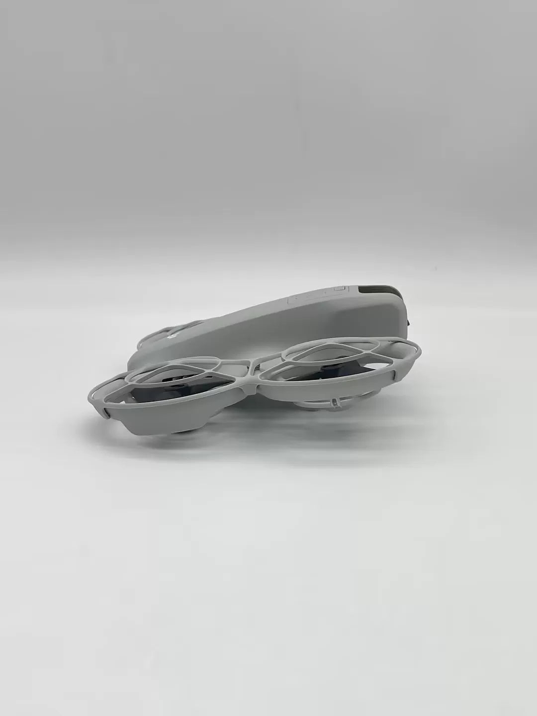 99% New (Mint) DJI Neo Fly More Combo (3 Batteries)
