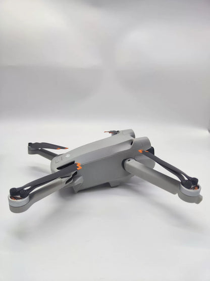 99% New (Mint) DJI mini3pro with Screen, Extended Battery Fly More Combo