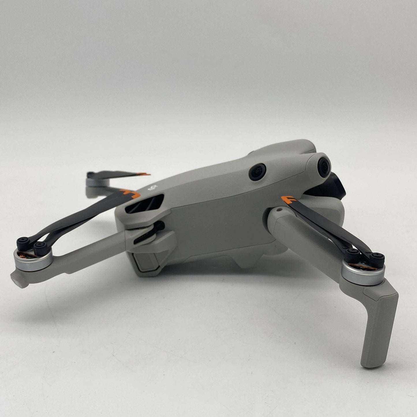 DJI Mini 4 Pro with Screen Remote Controller - Excellent (95% New)