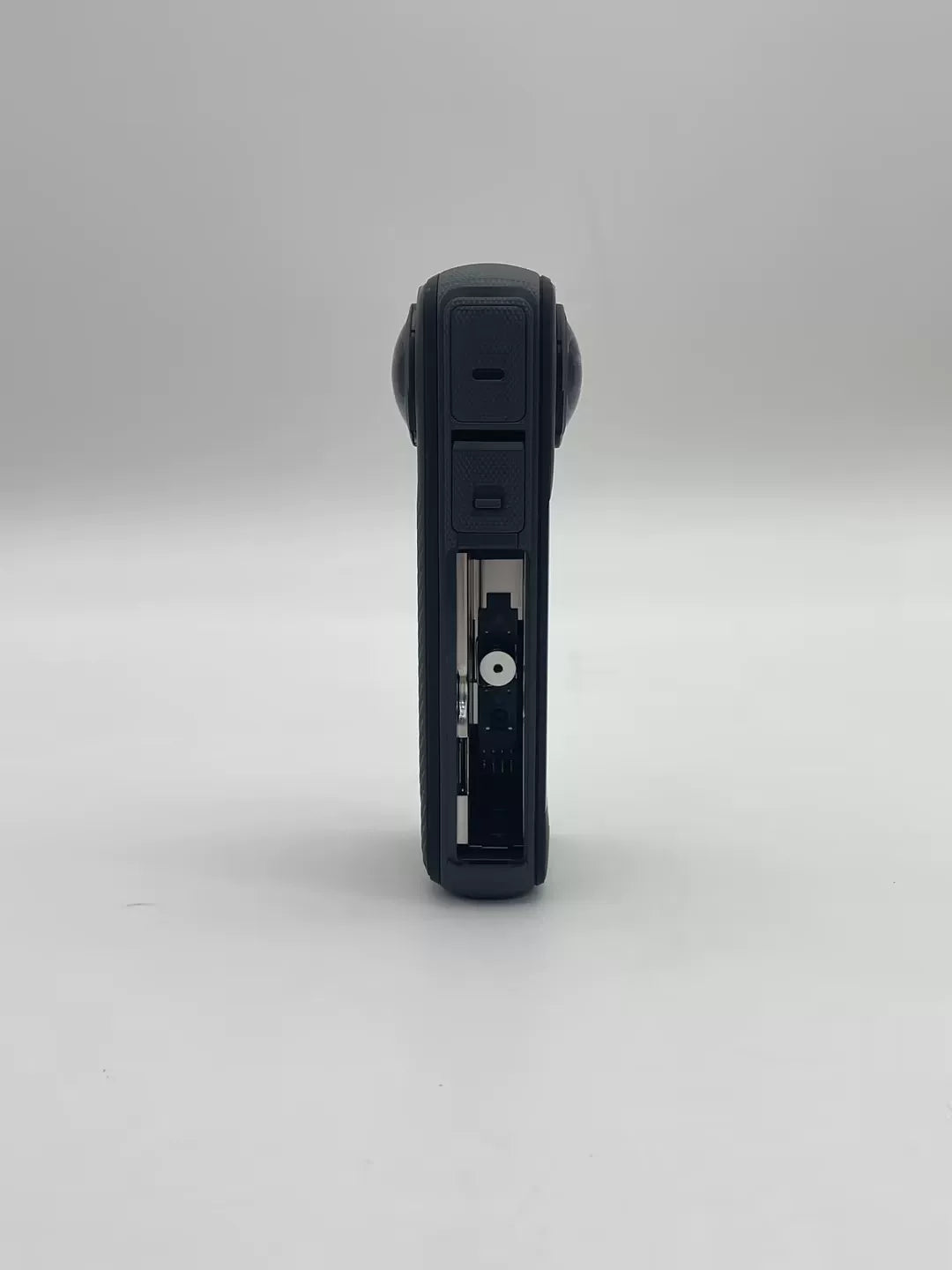 90% New (Excellent) Insta360 X4