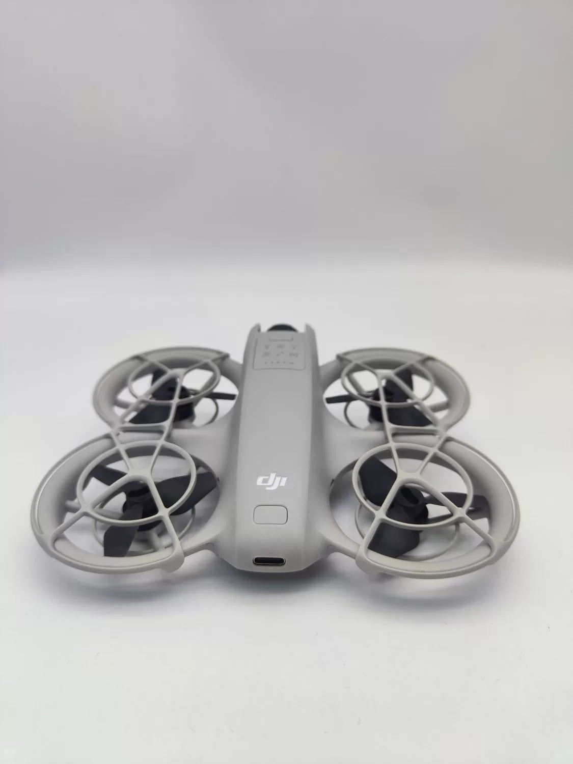 95% New (Like New) DJI neo Fly More Combo with DJI Care Refresh