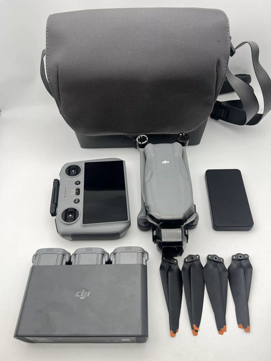99% New (Mint) DJI Air 3s with Screen Fly More Combo