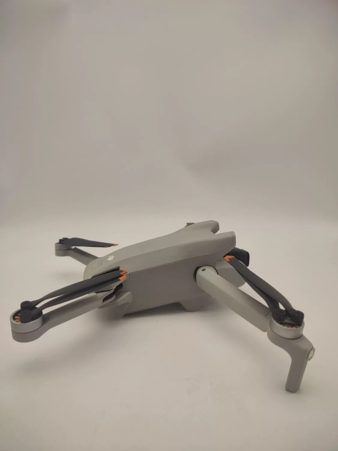 95% New (Like New) DJI Mini3 with Screen Fly More Combo with DJI Care Refresh