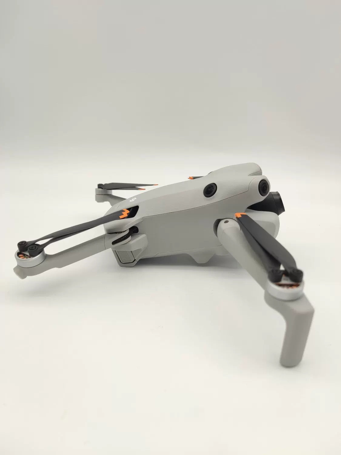 99% New (Mint) DJI Mini 4 Pro with Screen, Extended Battery Fly More Combo with DJI Care Refresh