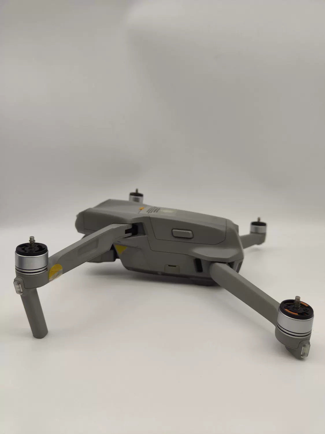 95% New (Like New) DJI air2s Fly More Combo with DJI Care Refresh