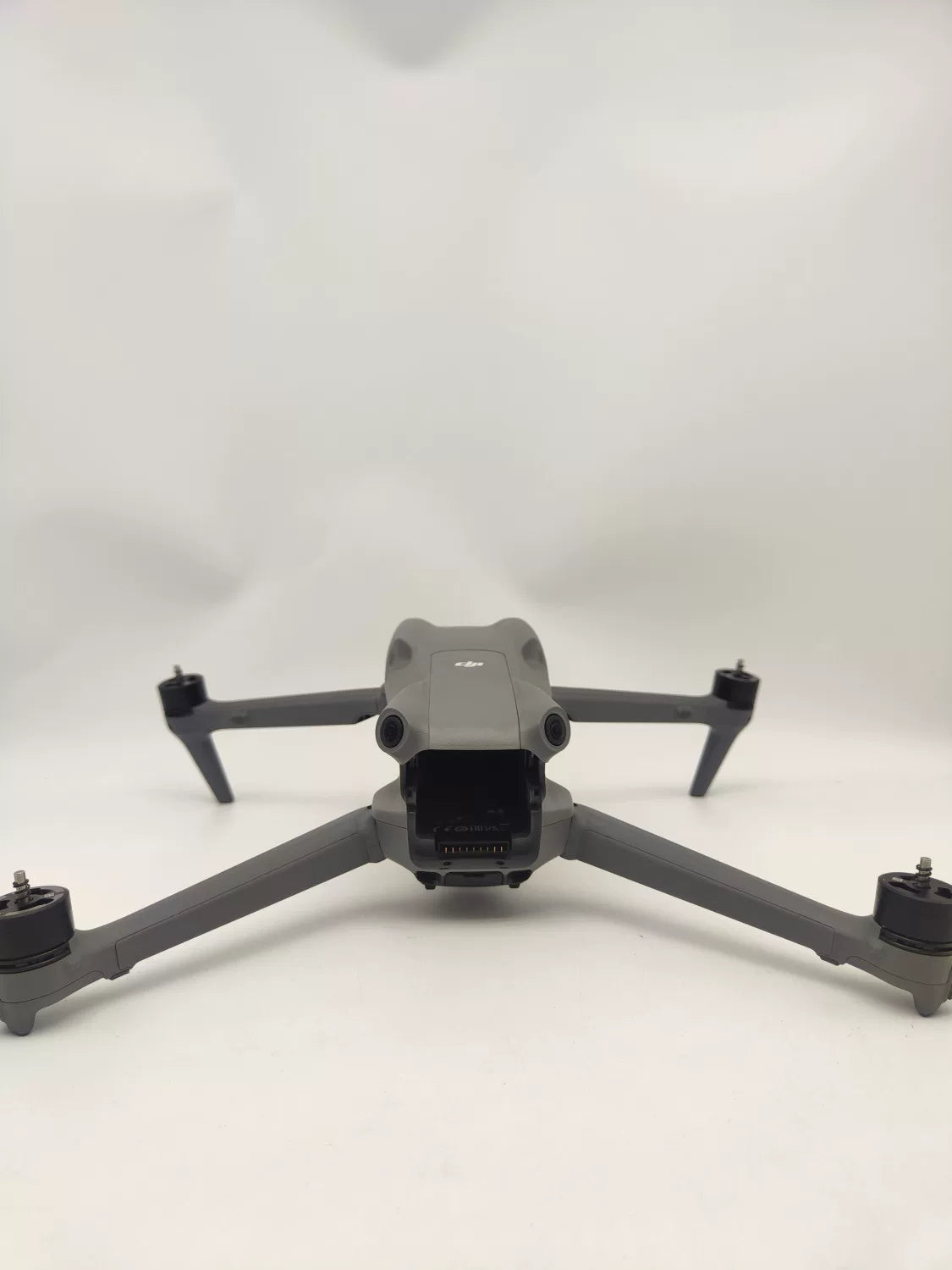 95% New (Like New) DJI air3 with Screen Fly More Combo