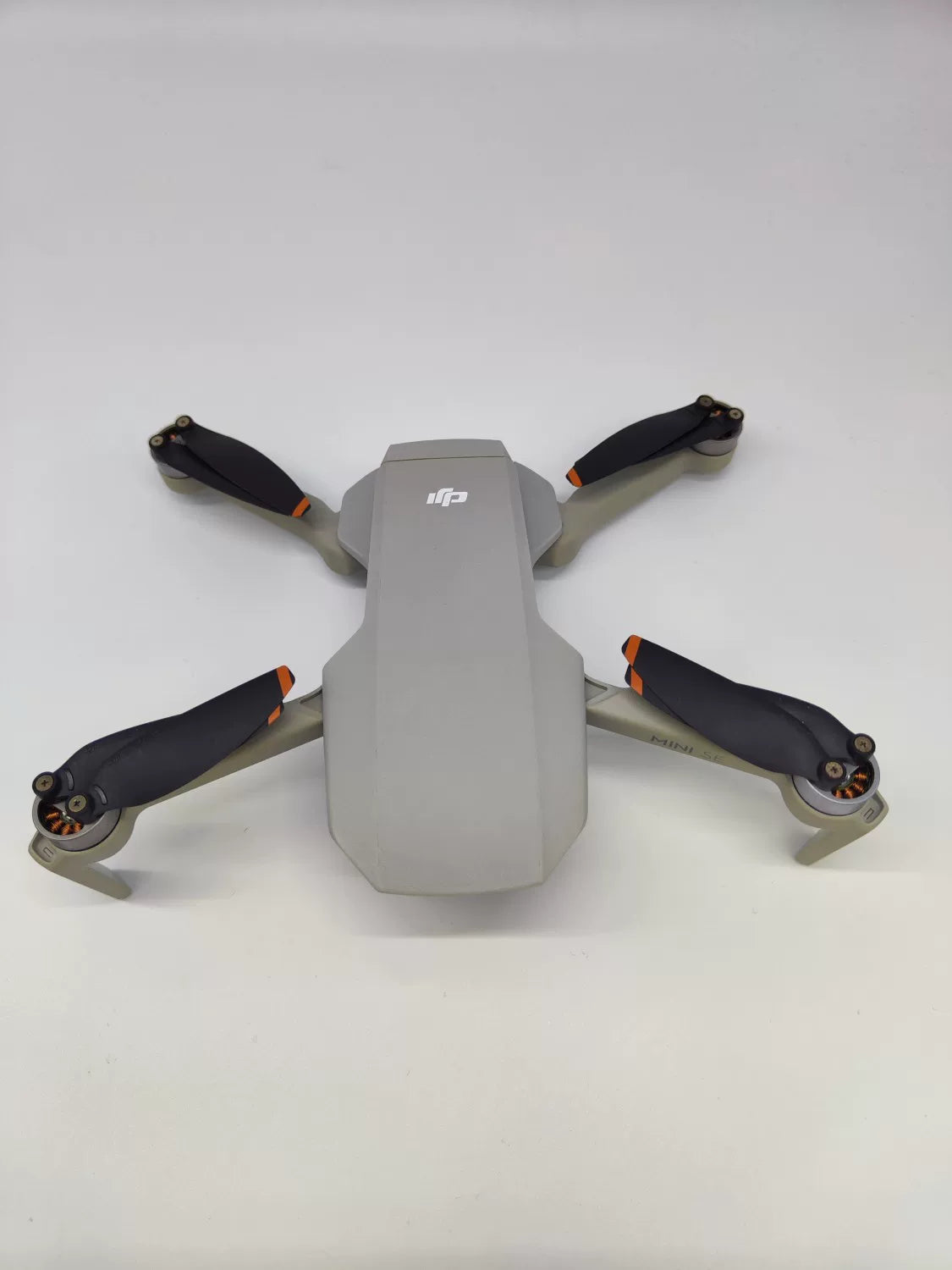 99% New (Mint) DJI minise Standard Combo