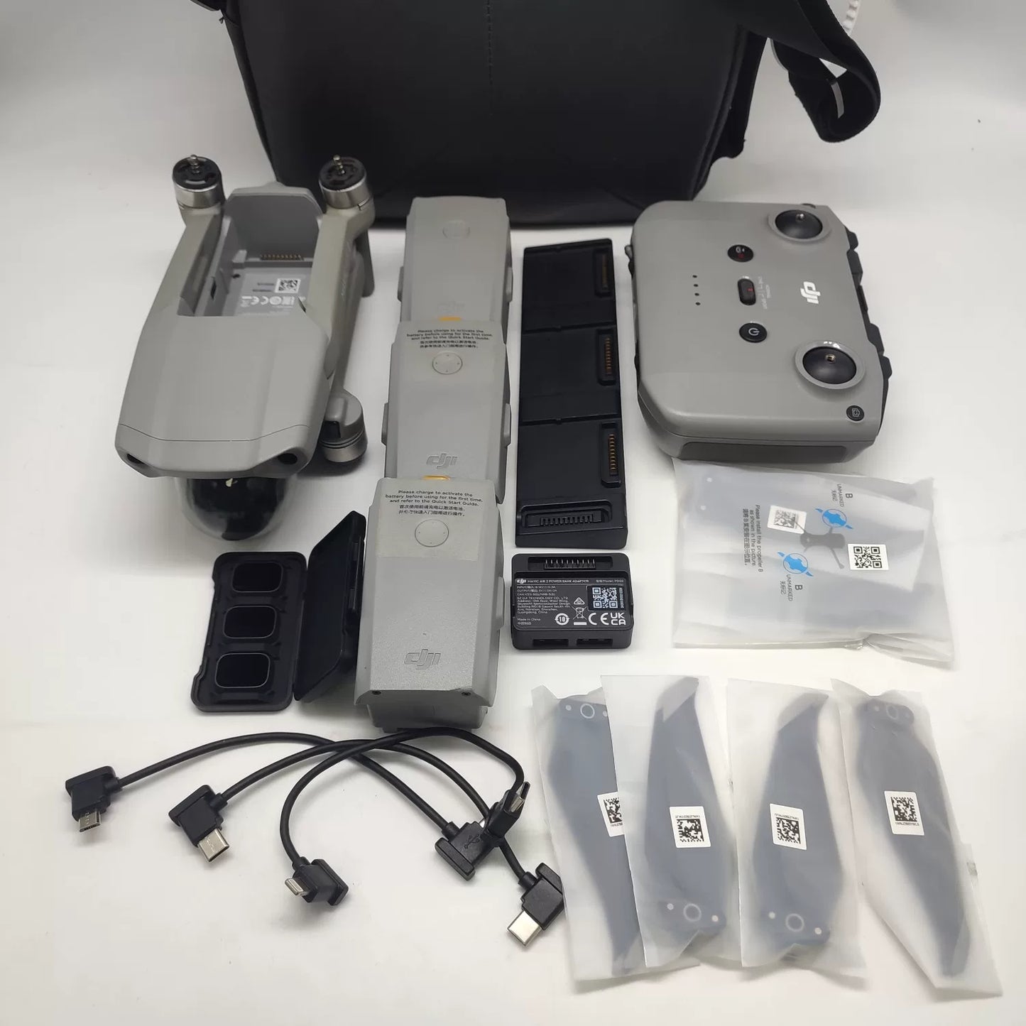 95% New (Like New) DJI Air 2 Fly More Combo Triple Battery
