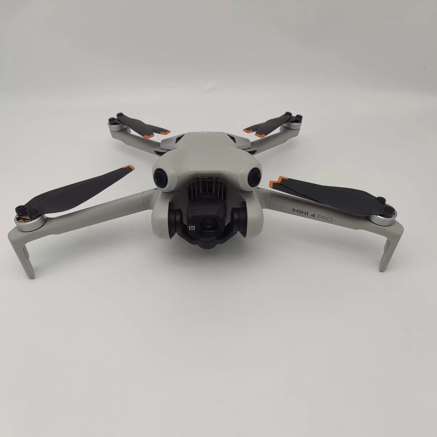 99% New (Mint) DJI Mini 4 Pro with Screen, Extended Battery with DJI Care Refresh