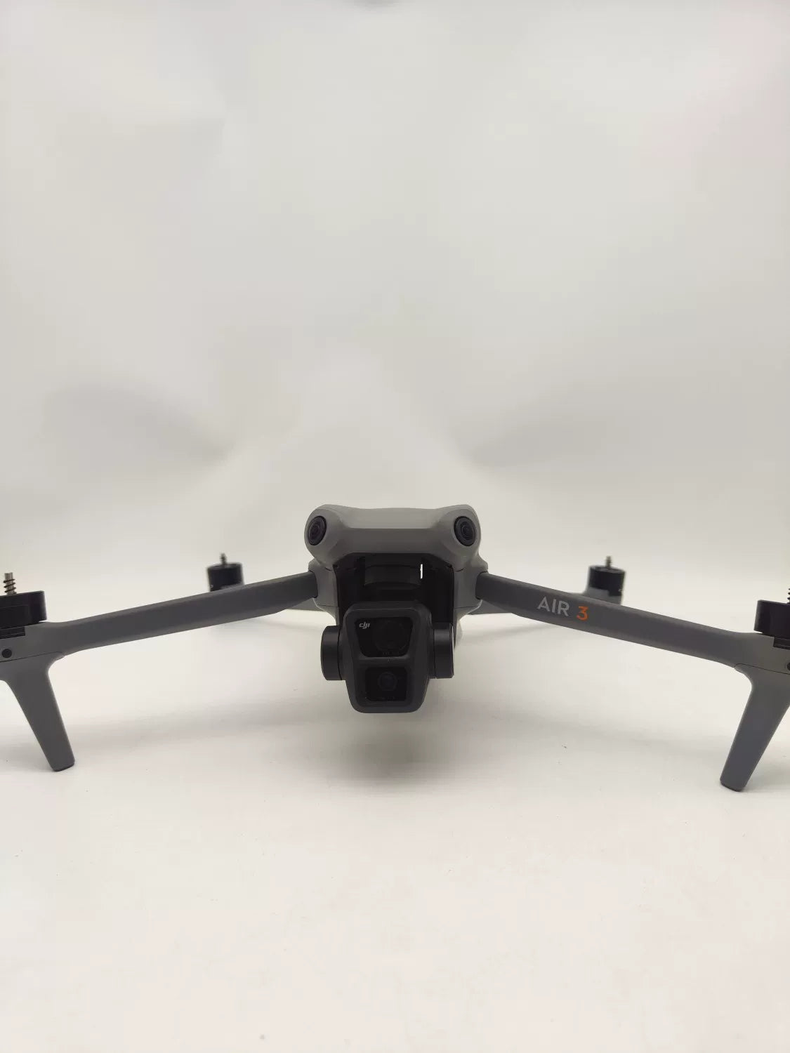 95% New (Like New) DJI air3 with Screen Fly More Combo