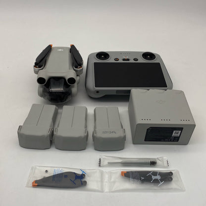 DJI Mini 3 Pro with Screen Remote - Long Range Fly More - Excellent (95% New)