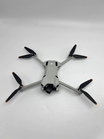 DJI Mini 4 pro with Screen, Extended Battery Fly More Combo