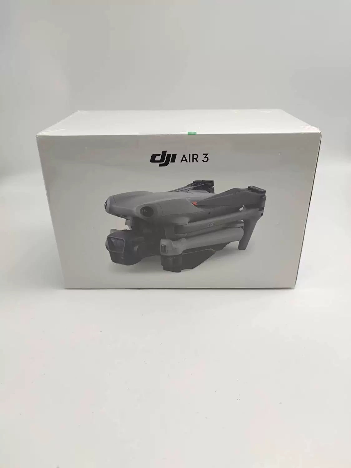 Brand New DJI Air 3 with Screen Fly More 2-Year DJI Care Refresh