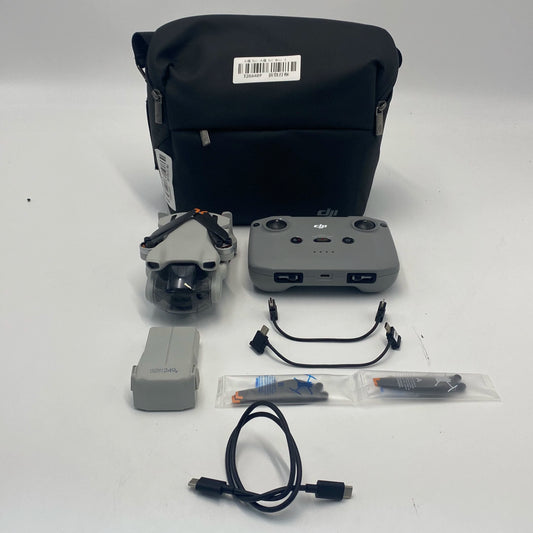 DJI Mini 3 Standard Kit - Like New (99%)