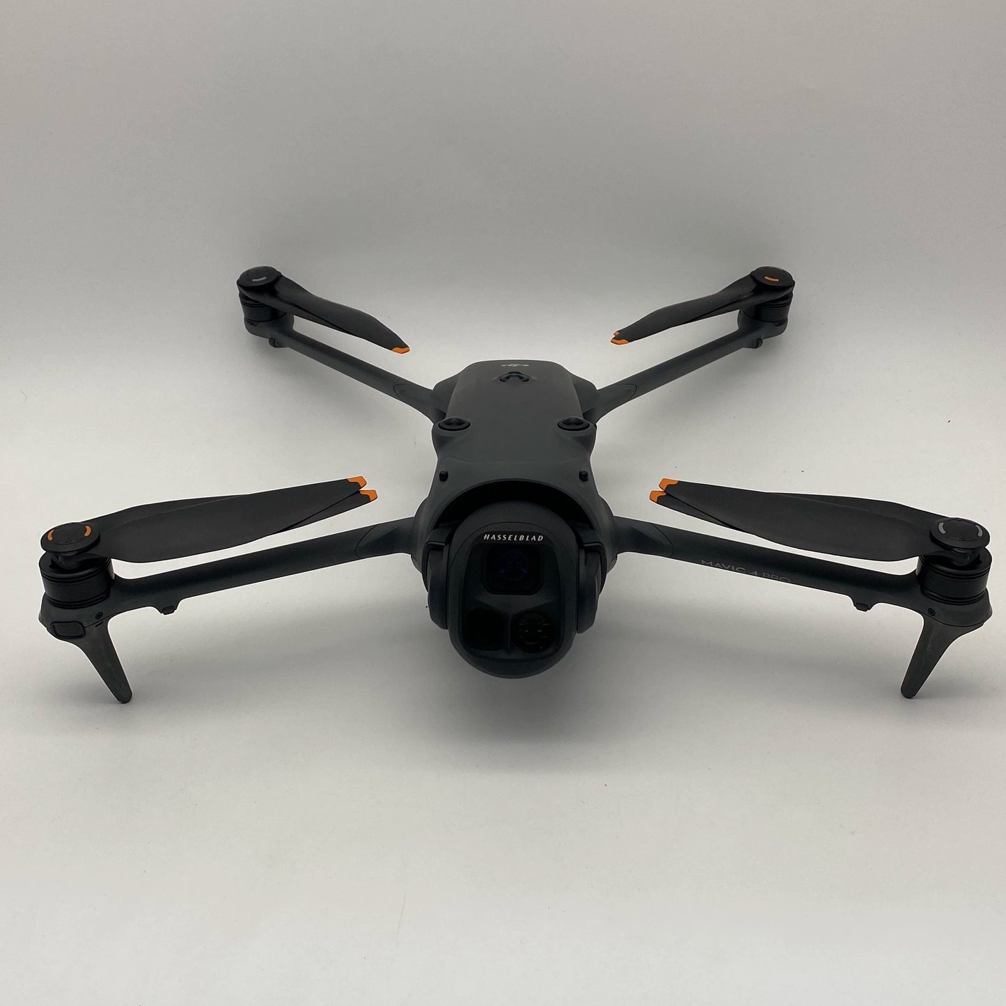 DJI Mavic 4 Pro 512GB Creator Kit Dual Module - Excellent (95% New)