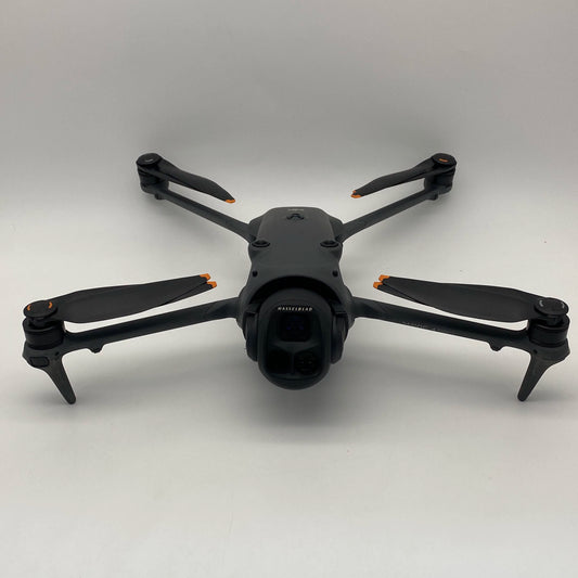 DJI Mavic 4 Pro 512GB Creator Kit Dual Module - Excellent (95% New)