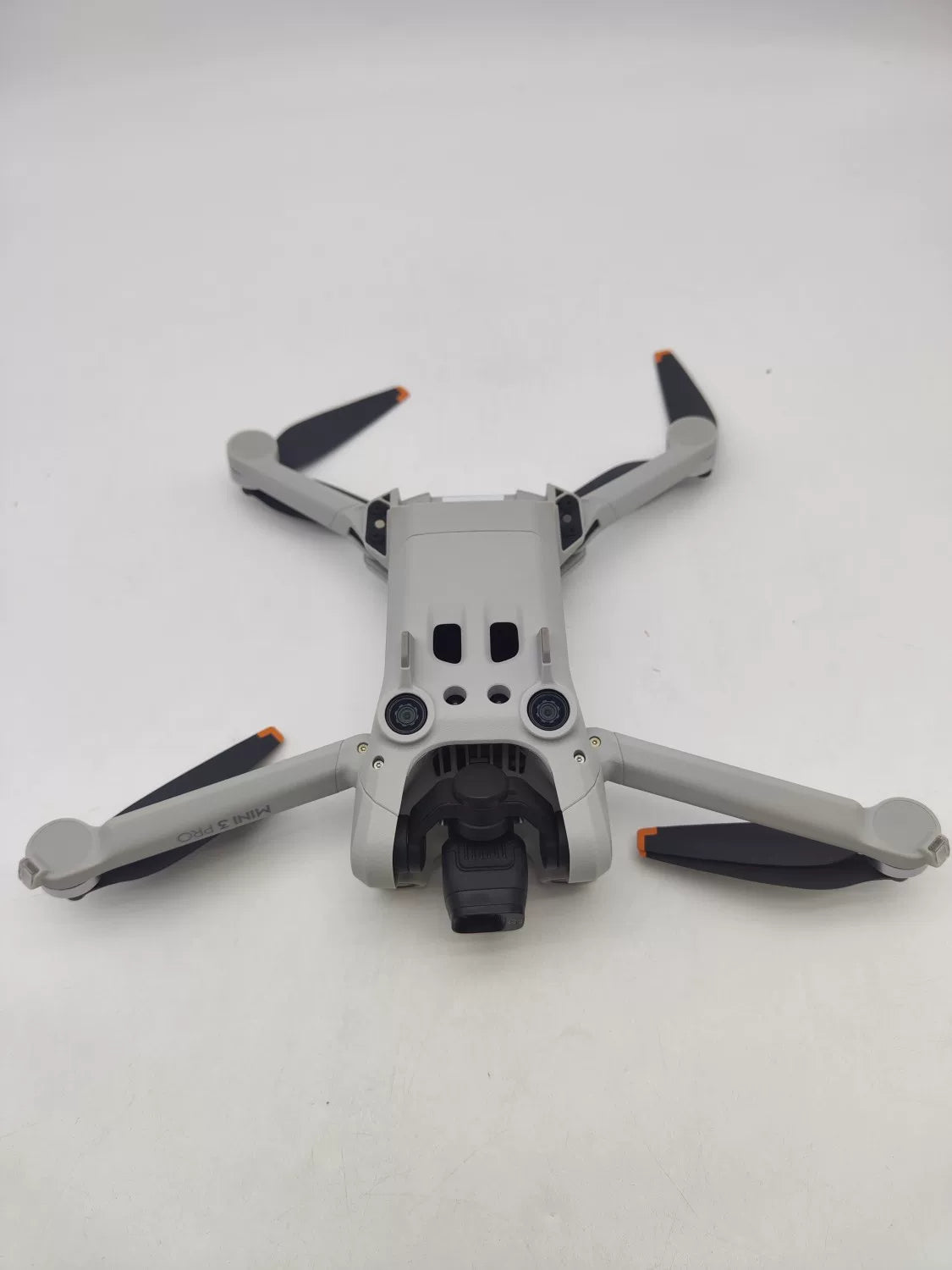 99% New (Mint) DJI mini3pro with Screen Fly More Combo with DJI Care Refresh