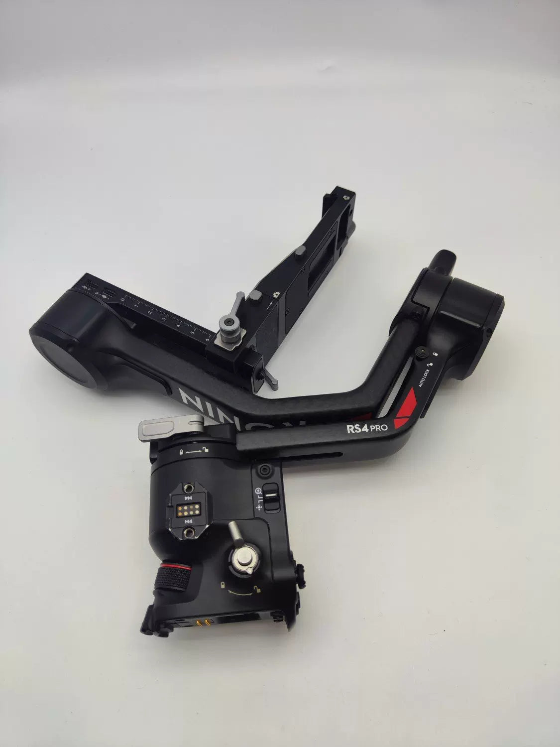 90% New (Excellent) DJI RS4pro Standard Combo